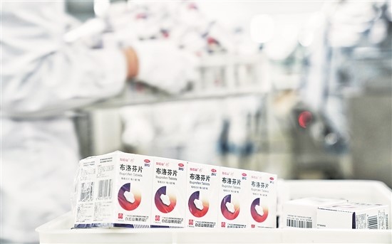 老藥走紅、急用藥復(fù)產(chǎn)、新藥上陣…… 廣藥集團(tuán)多措并舉全力穩(wěn)產(chǎn)保供！