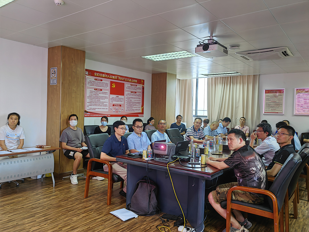 推動節(jié)能降碳 助力總廠“雙效提升” ——總廠第六黨支部開展“雙碳”能力提升培訓(xùn)